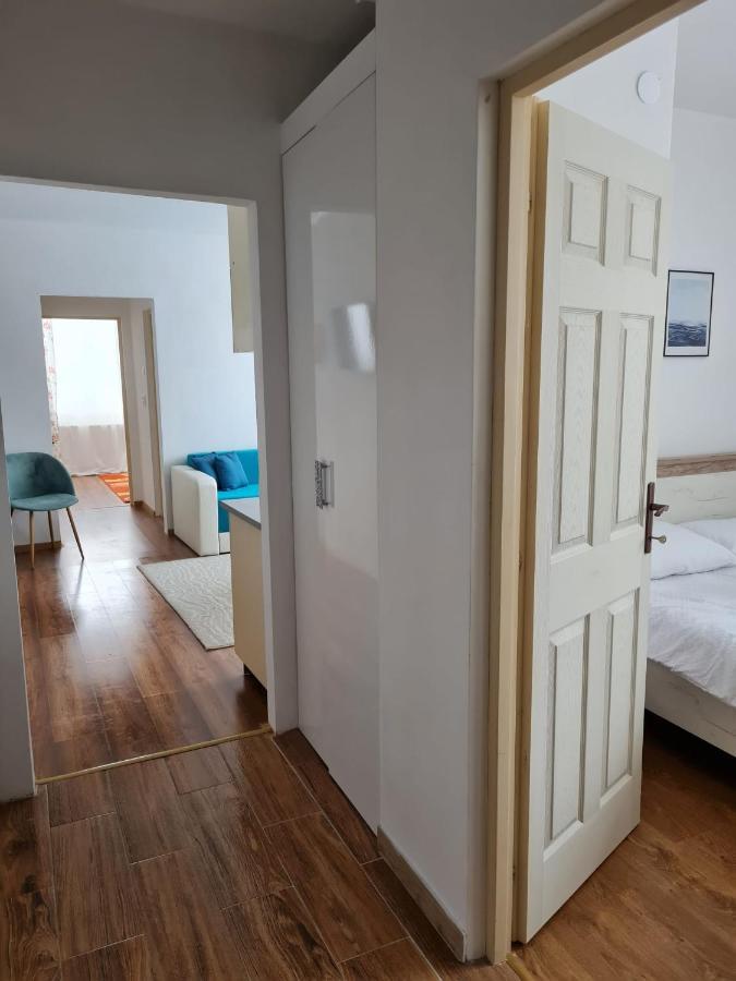 Dddd Apartament Cavnic Εξωτερικό φωτογραφία